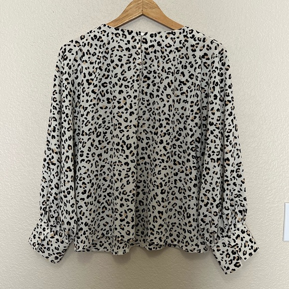 Nine West | Leopard Print Drama Blouse - Picture 6 of 6